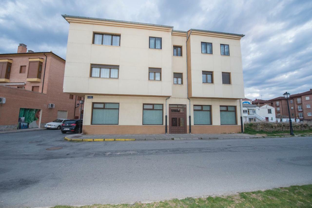 Ferienwohnung Vut Los Recuerdos De Sandra El Barco de Ávila Exterior foto